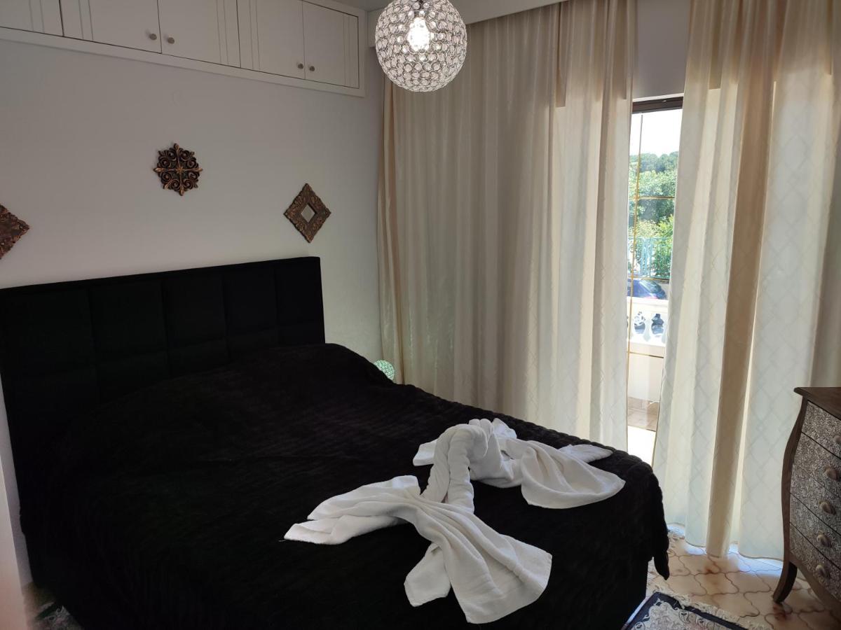 Ixian House Apartment Esterno foto